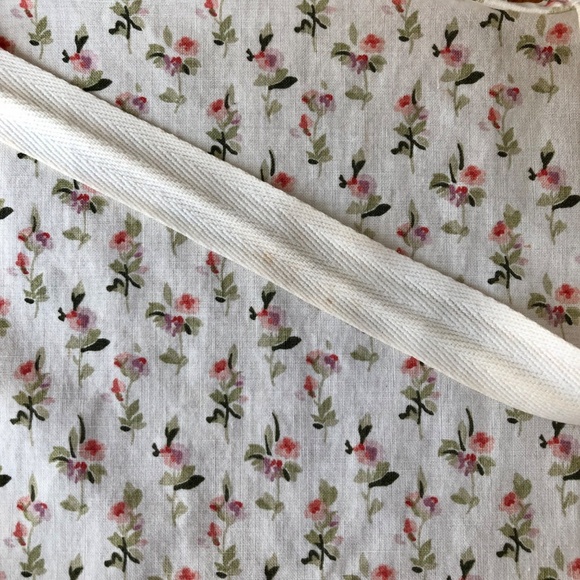 Vintage Laura Ashley Floral Chef's Apron, with Pockets - Picture 12 of 13